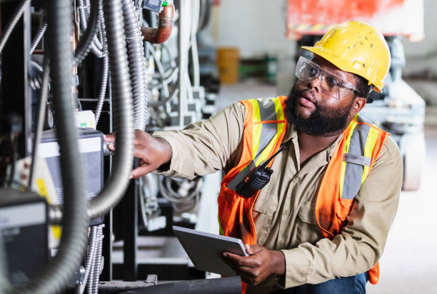 Best Licensed Electrician  in Salem, OH